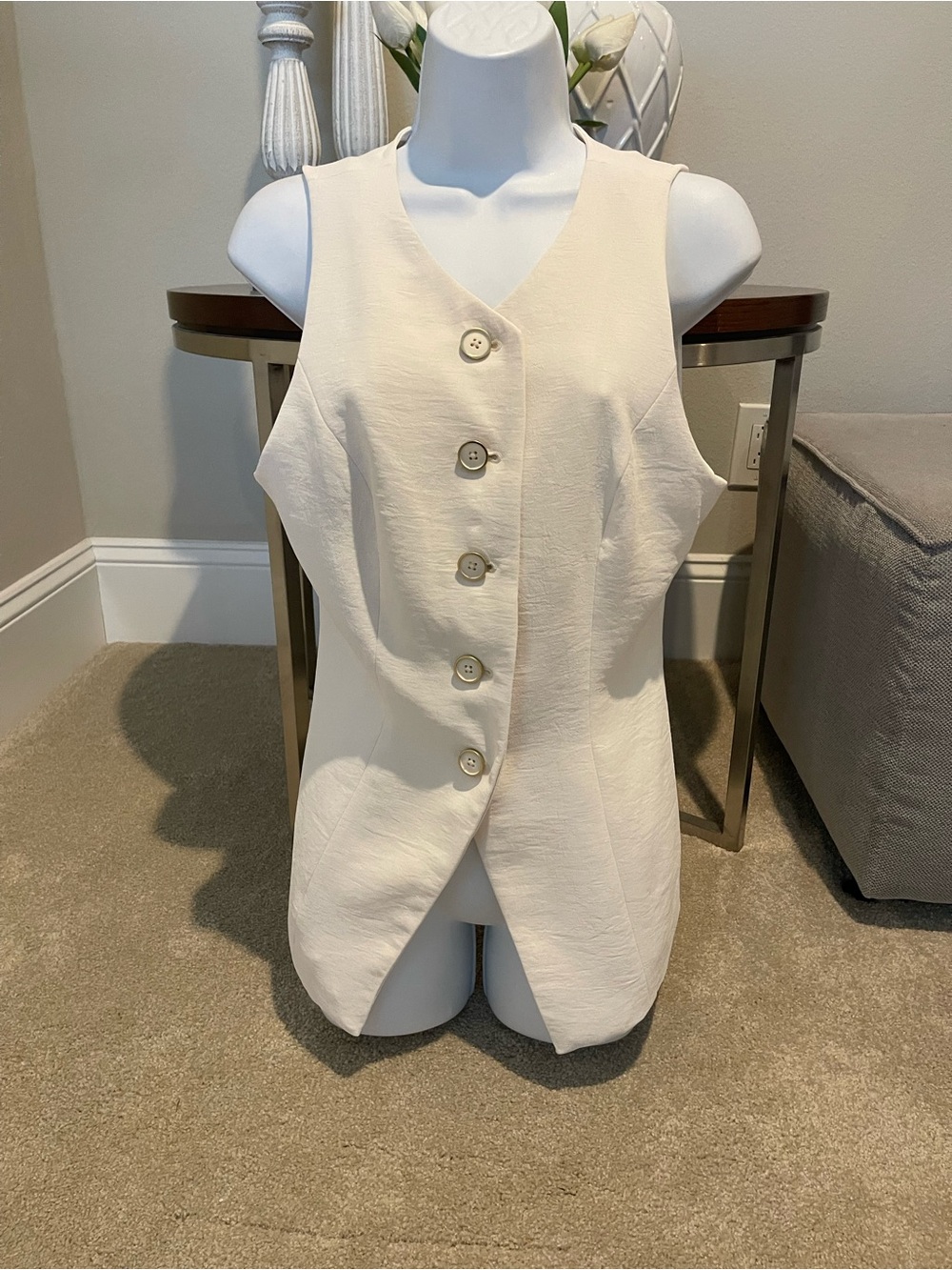 Sleeveless Cream Button-Front Women's Vest top